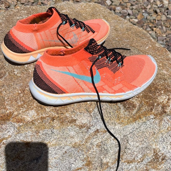 Nike - Free 3.0 Flynit sneakers (peach color) - Picture 10 of 12